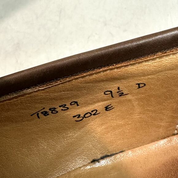 VERY GOOD Crockett & Jones Hand Grade Penny Loafer Brown Calf England US 9.5 - Picture 8 of 12